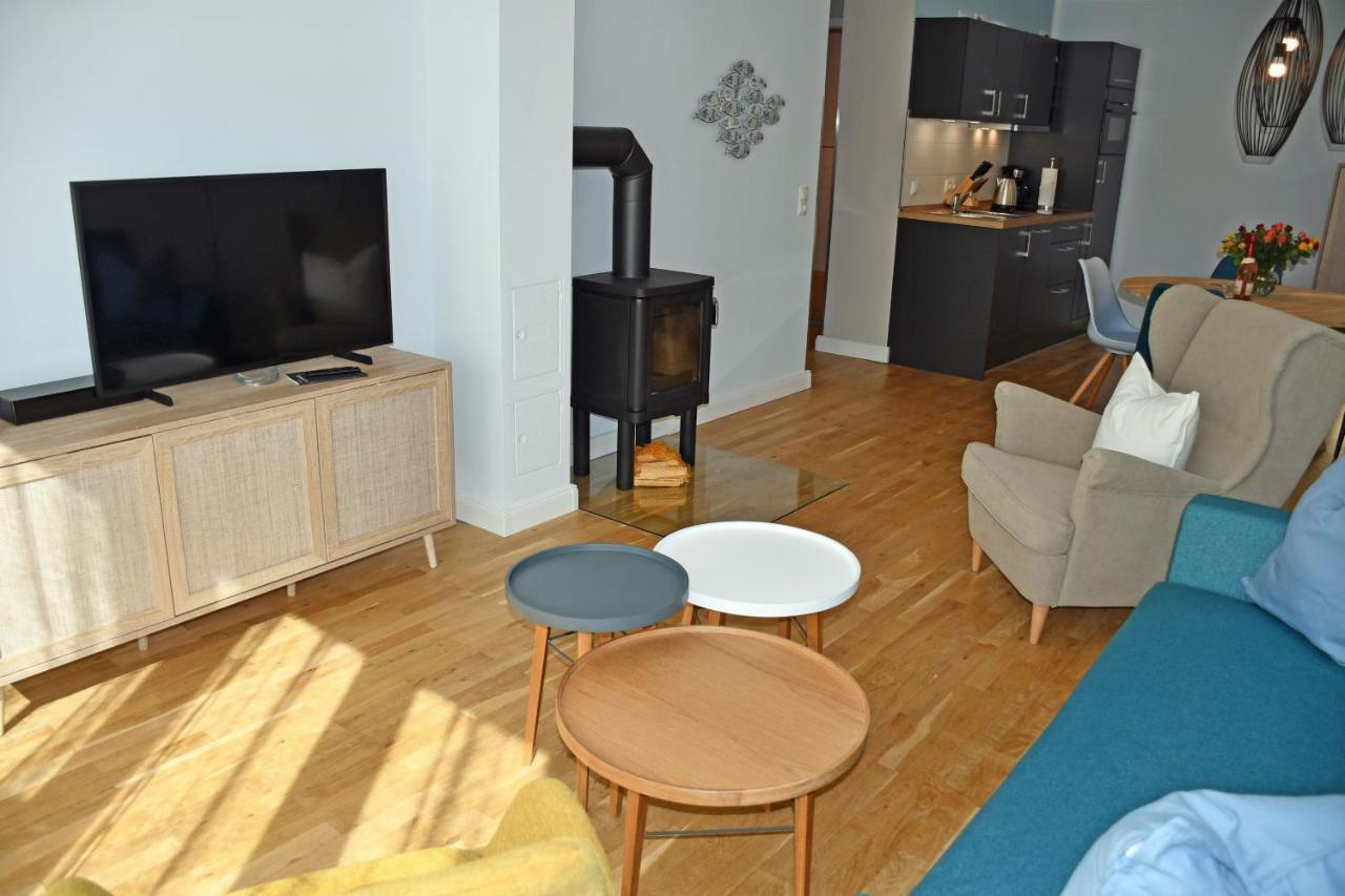 Schoene Ferienwohnungen Mit Kamin Im Ostseebad Sellin 外观 照片