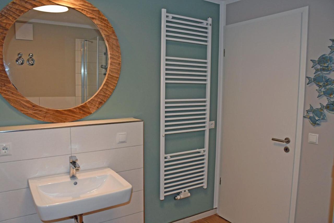 Schoene Ferienwohnungen Mit Kamin Im Ostseebad Sellin 外观 照片